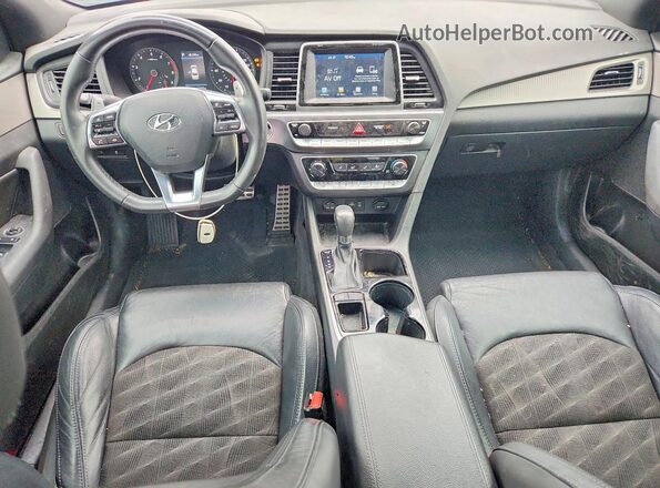 5NPE34AB8JH658142 2018 HYUNDAI SONATA White Widok deski rozdzielczej
