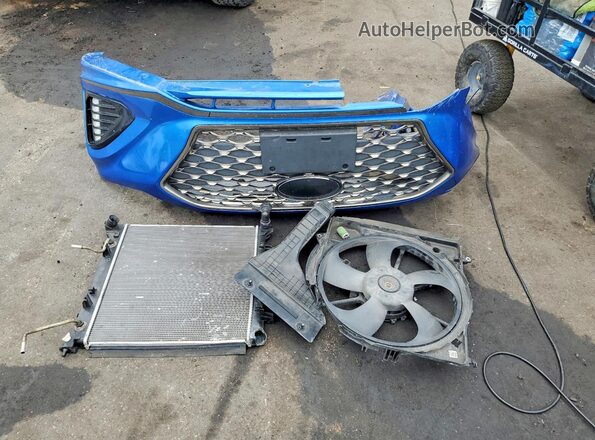 5NPE34ABXJH618483 2018 HYUNDAI SONATA Blue Vista del compartimento del motor