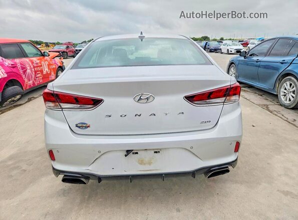 5NPE34ABXJH637566 2018 HYUNDAI SONATA Silver Հետևի տեսք