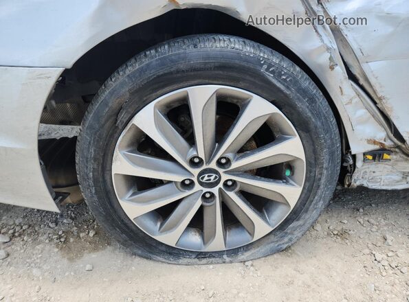 5NPE34AF0HH471300 2017 HYUNDAI SONATA Silver Widok wnętrza 360 stopni