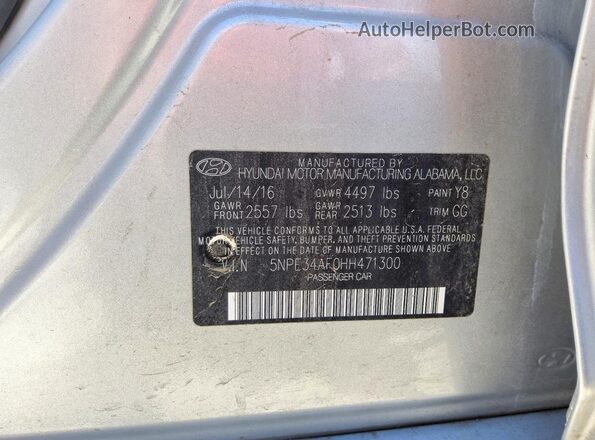 5NPE34AF0HH471300 2017 HYUNDAI SONATA Silver Widok z przodu