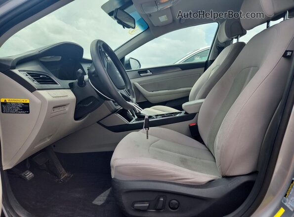 5NPE34AF0HH505221 2017 HYUNDAI SONATA Gray წინა სალონის ხედი