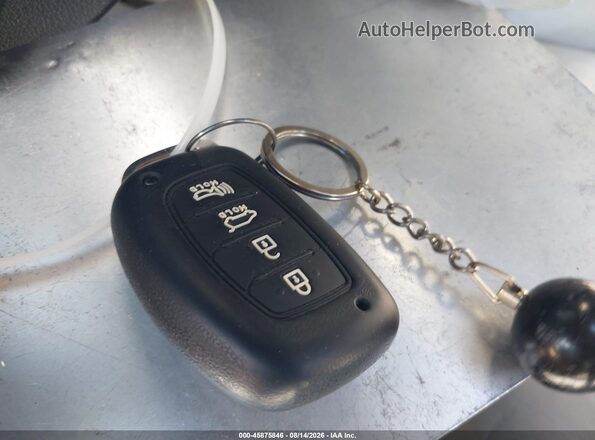 5NPE34AF0HH513187 2017 HYUNDAI SONATA Серебряный Вид панели приборов