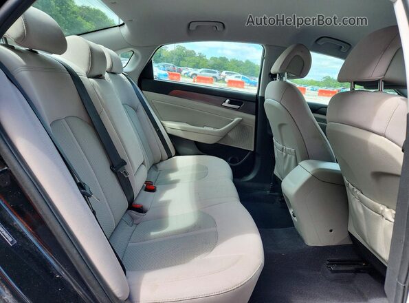 5NPE34AF0HH554760 2017 HYUNDAI SONATA Black უკანა სავარძლების ხედი