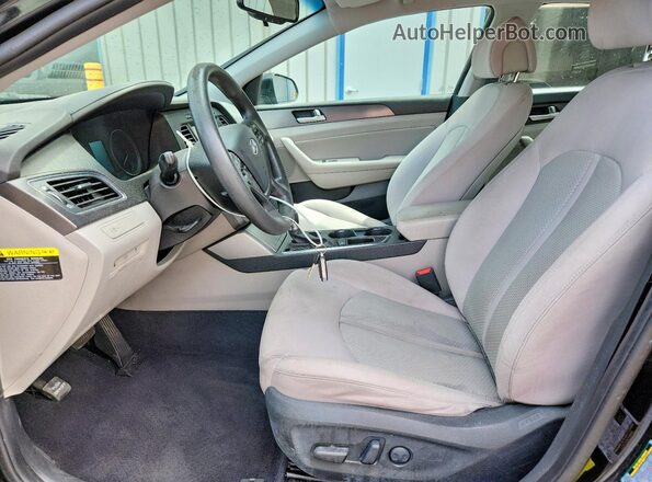 5NPE34AF0HH554760 2017 HYUNDAI SONATA Black წინა სალონის ხედი