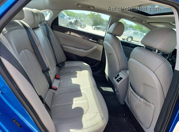 5NPE34AF0JH618317 2018 HYUNDAI SONATA Blue Вид задніх сидінь
