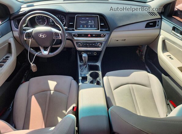 5NPE34AF0JH633657 2018 HYUNDAI SONATA White წინა პანელის ხედი