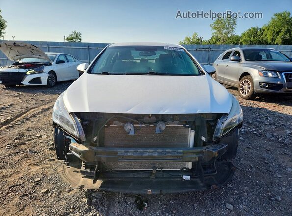5NPE34AF1GH354937 2016 HYUNDAI SONATA White Widok z przodu