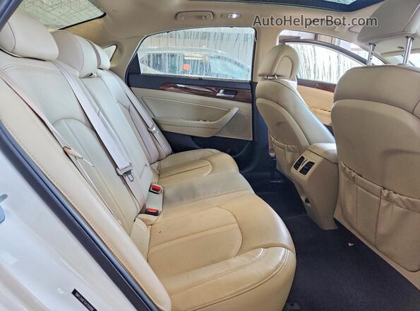 5NPE34AF1GH356008 2016 HYUNDAI SONATA White Vista de los asientos traseros