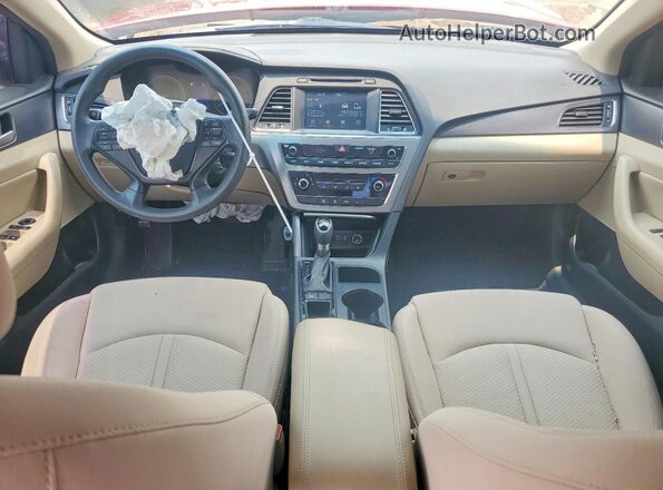 5NPE34AF1HH506992 2017 HYUNDAI SONATA Red Vista del salpicadero