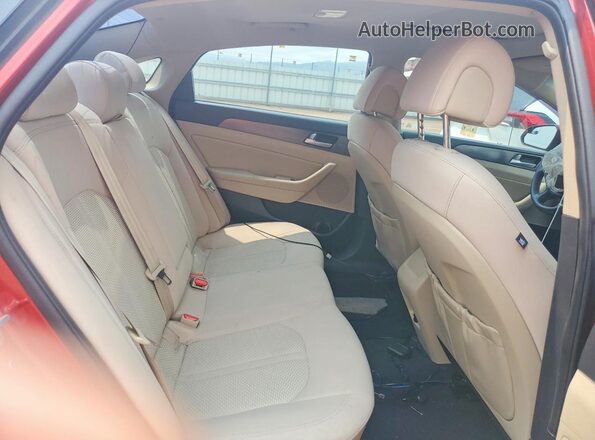 5NPE34AF1HH506992 2017 HYUNDAI SONATA Red Vista de los asientos traseros