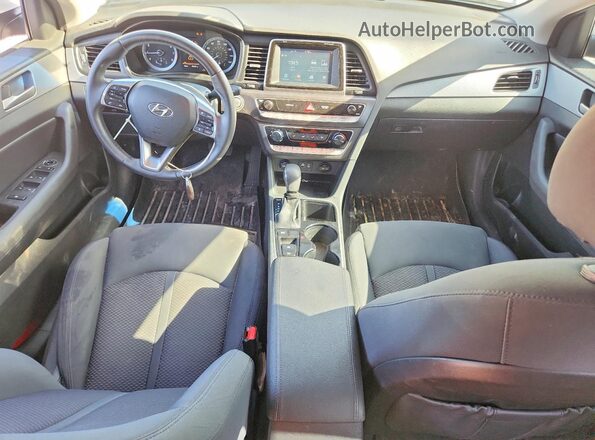 5NPE34AF1JH618536 2018 HYUNDAI SONATA White Vista del salpicadero