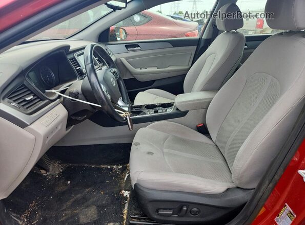5NPE34AF1JH636714 2018 HYUNDAI SONATA Red Front interior view