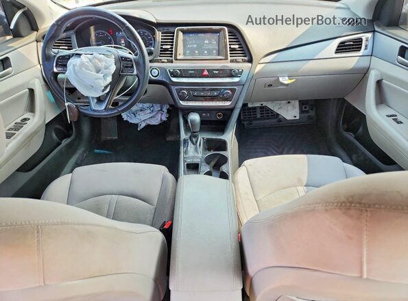 5NPE34AF1JH657322 2018 HYUNDAI SONATA White Dashboard view