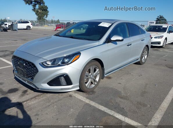 5NPE34AF1JH680440 2018 HYUNDAI SONATA Silver Առջևի ձախ երեք քառորդ տեսարան