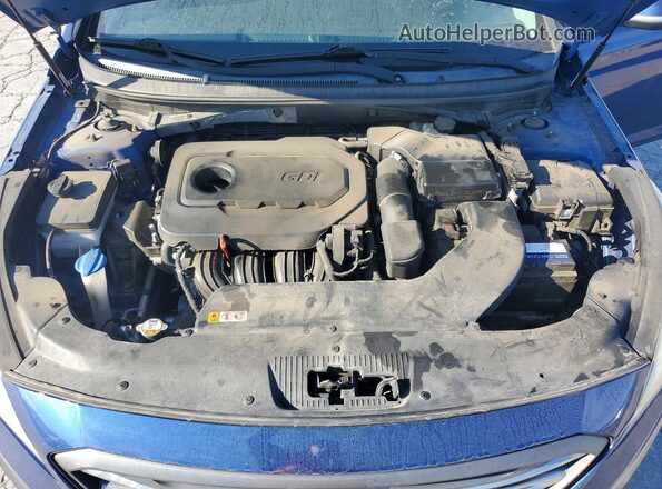 5NPE34AF2GH302376 2016 HYUNDAI SONATA Blue Rear interior view