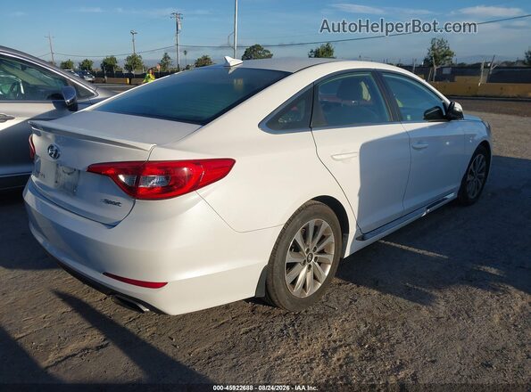 5NPE34AF2GH390362 2016 HYUNDAI SONATA White Задня права чверть