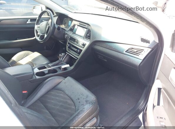 5NPE34AF2GH427653 2016 HYUNDAI SONATA Белый Вид салона спереди