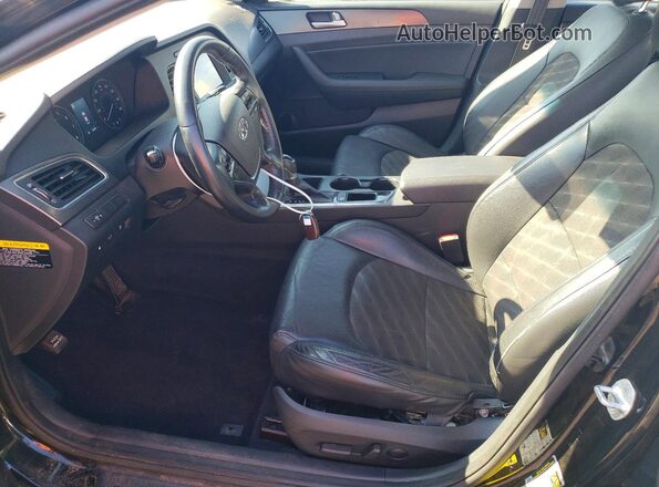 5NPE34AF2GH428107 2016 HYUNDAI SONATA Black Front interior view