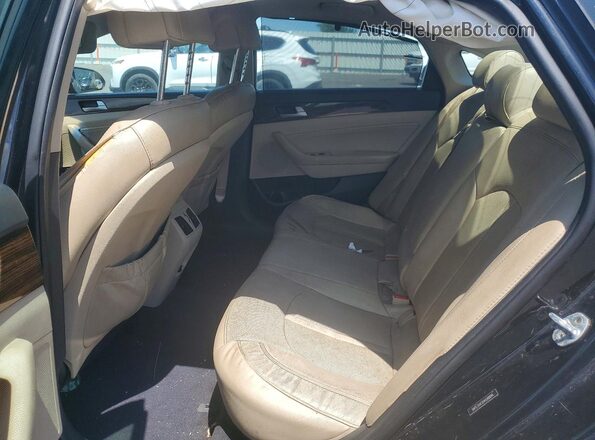 5NPE34AF2HH548846 2017 HYUNDAI SONATA Black Widok tylnych siedzeń