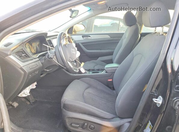 5NPE34AF2JH600093 2018 HYUNDAI SONATA Черный Вид салона спереди