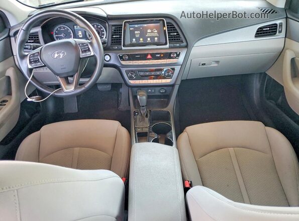 5NPE34AF2JH606413 2018 HYUNDAI SONATA White Dashboard view