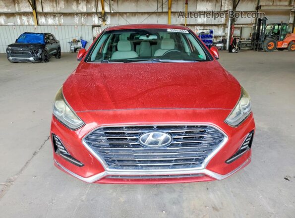5NPE34AF2JH657118 2018 HYUNDAI SONATA Red Widok z przodu