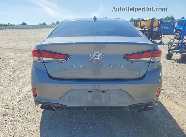 5NPE34AF2JH669480 2018 HYUNDAI SONATA Silver Rear view