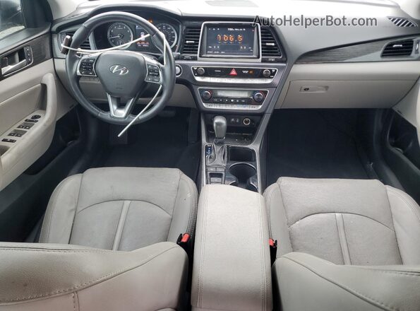 5NPE34AF2JH696419 2018 HYUNDAI SONATA Silver Вид панелі приладів