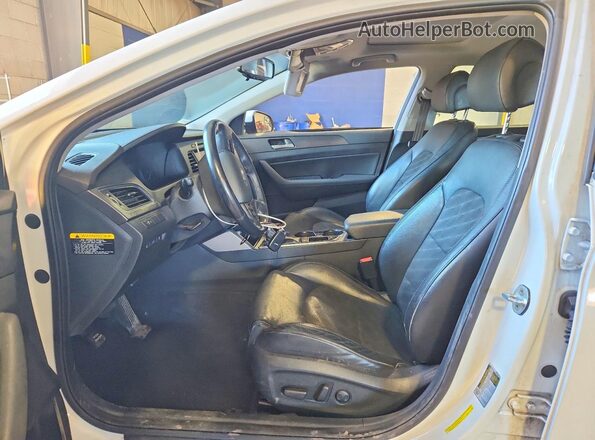 5NPE34AF3HH463594 2017 HYUNDAI SONATA White Front interior view