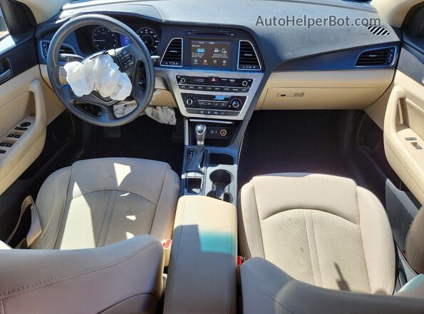 5NPE34AF3HH486695 2017 HYUNDAI SONATA Black Dashboard view