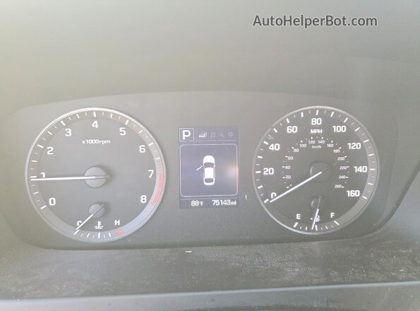 5NPE34AF3HH555370 2017 HYUNDAI SONATA Black Widok zestawu wskaźników