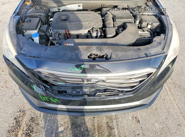 5NPE34AF3HH555370 2017 HYUNDAI SONATA Black Widok wnętrza z tyłu