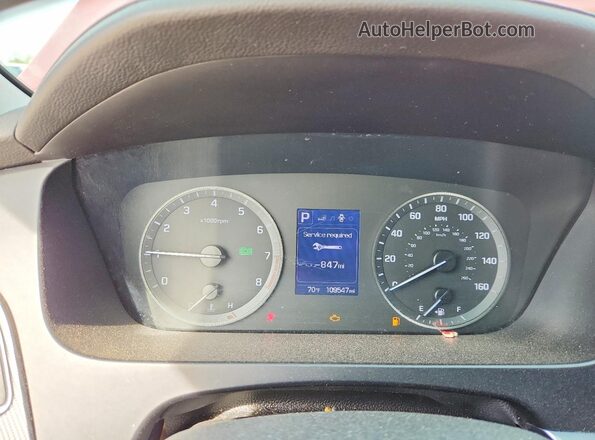 5NPE34AF3HH581225 2017 HYUNDAI SONATA Red Widok zestawu wskaźników