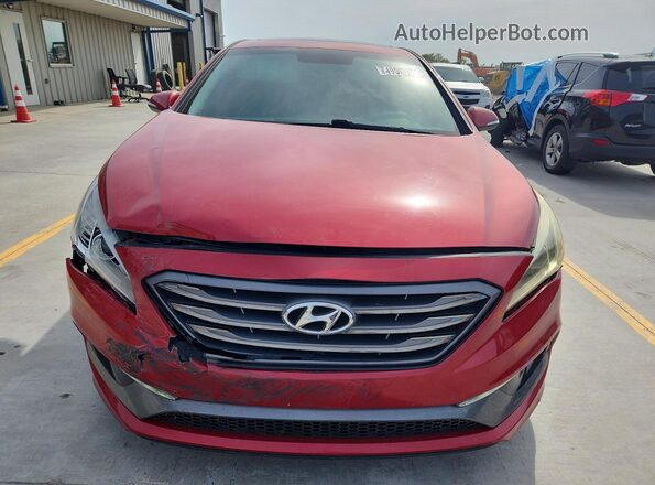 5NPE34AF3HH581225 2017 HYUNDAI SONATA Red Widok z przodu