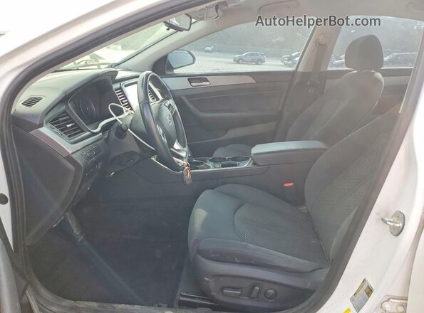5NPE34AF3JH629683 2018 HYUNDAI SONATA White Vista interior delantera
