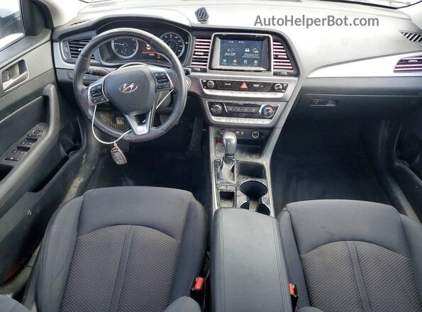5NPE34AF3JH629683 2018 HYUNDAI SONATA White Vista del salpicadero