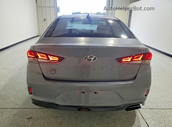 5NPE34AF3JH656673 2018 HYUNDAI SONATA Gray Вид ззаду
