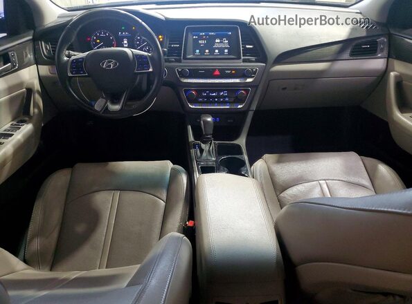 5NPE34AF3JH656673 2018 HYUNDAI SONATA Gray Вид панелі приладів