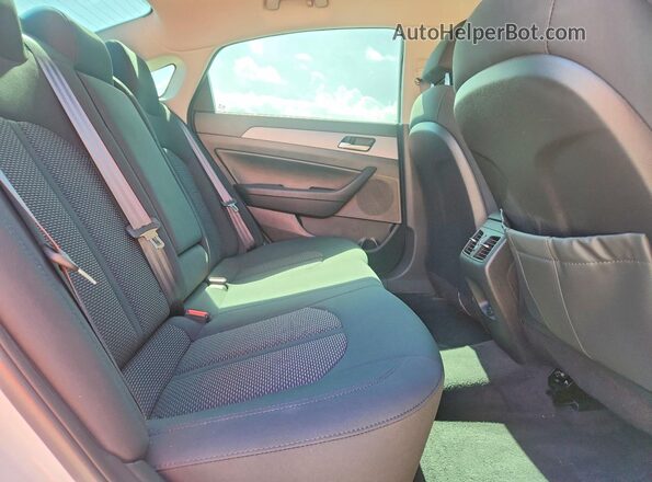 5NPE34AF3KH814561 2019 HYUNDAI SONATA Белый Вид задних сидений