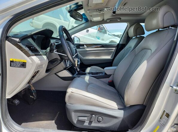 5NPE34AF4HH499987 2017 HYUNDAI SONATA Silver Սալոնի դիմացի տեսք