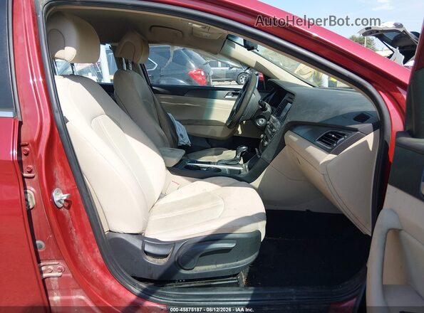 5NPE34AF4HH521101 2017 HYUNDAI SONATA Red წინა სალონის ხედი