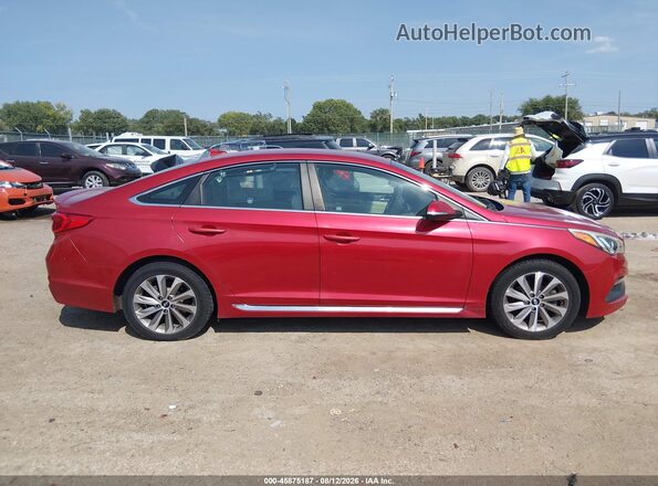 5NPE34AF4HH521101 2017 HYUNDAI SONATA Red უკანა სალონის ხედი