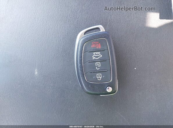 5NPE34AF4HH521101 2017 HYUNDAI SONATA Red წინა პანელის ხედი