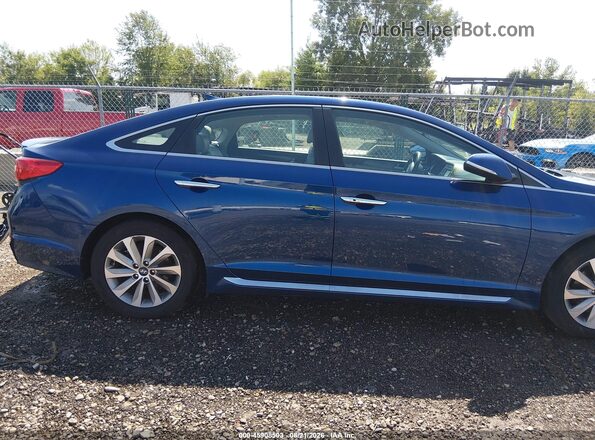 5NPE34AF4HH548217 2017 HYUNDAI SONATA Синий Вид задней части салона