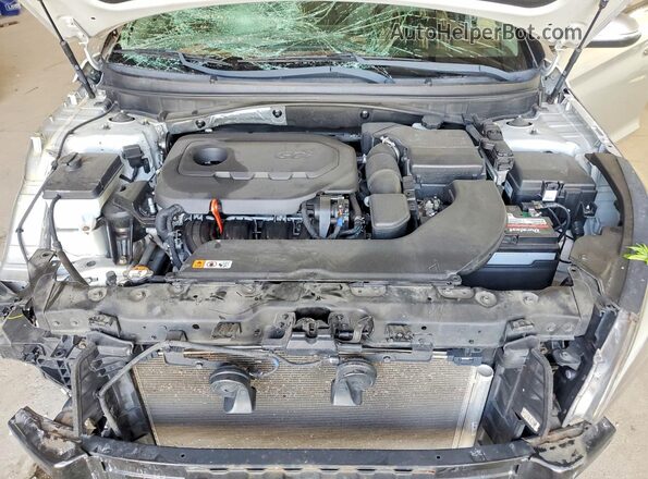 5NPE34AF4HH590550 2017 HYUNDAI SONATA Silver უკანა სალონის ხედი