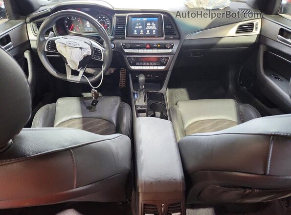 5NPE34AF4KH761417 2019 HYUNDAI SONATA Red Widok deski rozdzielczej