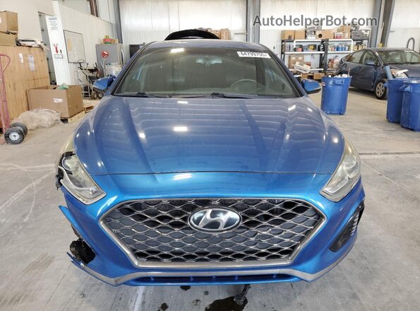 5NPE34AF5JH644413 2018 HYUNDAI SONATA Blue Widok z przodu