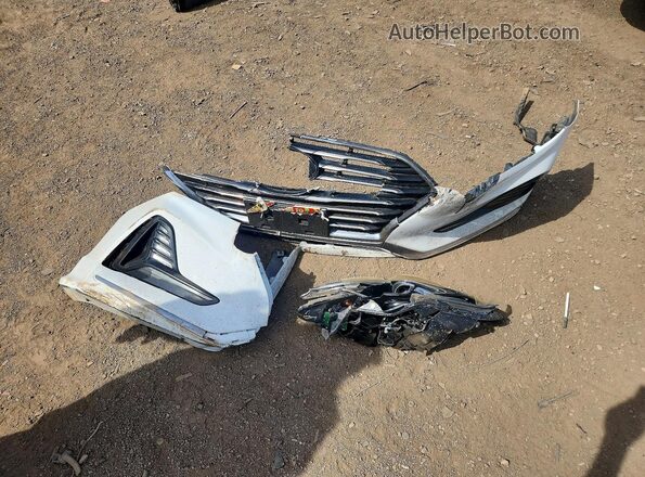 5NPE34AF5JH659168 2018 HYUNDAI SONATA White Vista del compartimento del motor