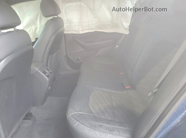 5NPE34AF5KH788884 2019 HYUNDAI SONATA Blue Rear seats view
